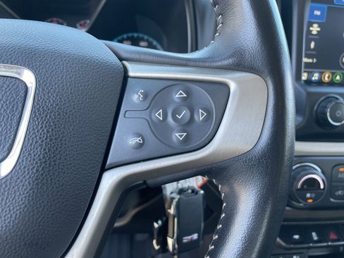 Used 2021 GMC Canyon Denali image 26