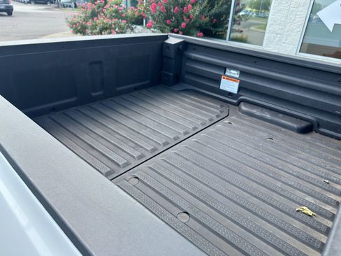 Used 2022 Honda Ridgeline Black Edition image 15