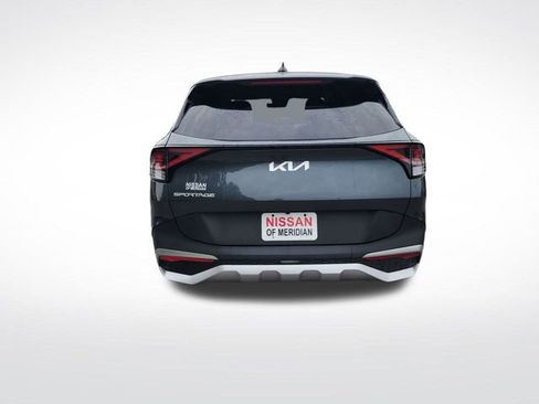 Used 2024 Kia Sportage LX FWD image 4