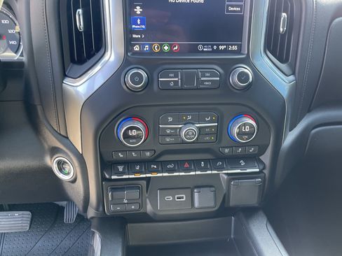 Used 2021 Chevrolet Silverado 2500 LTZ w/ LTZ Plus Package AWD/4WD image 24