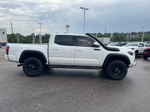 Used 2019 Toyota Tacoma TRD Pro w/ Desert Air Intake Package AWD/4WD image 7