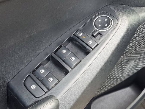 Used 2024 Kia Seltos LX AWD/4WD image 19