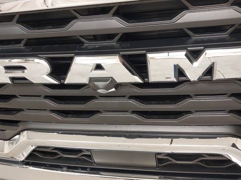 New 2026 RAM 2500 Tradesman AWD/4WD image 31