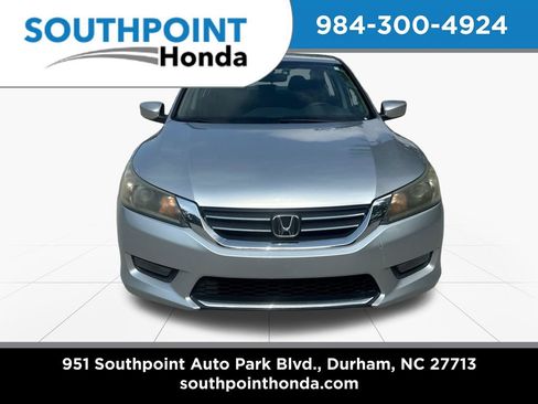 Used 2014 Honda Accord Sport image 2