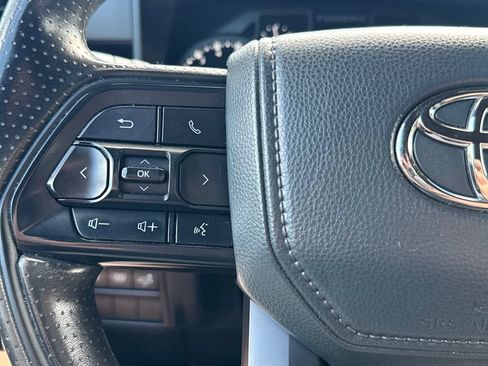 Used 2025 Toyota Tundra SR5 w/ SR5 Convenience Package AWD/4WD image 20