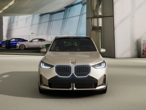 Used 2026 BMW X3 xDrive30 w/ M Sport Package image 28