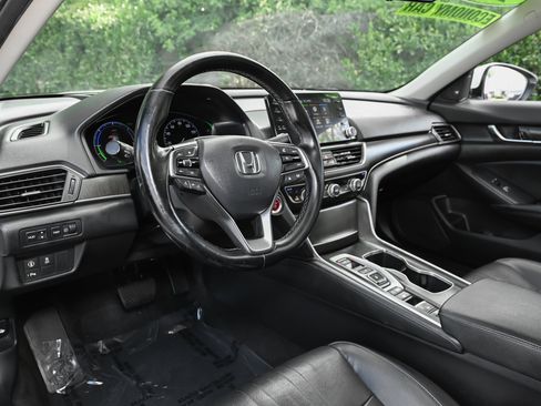 Used 2022 Honda Accord Touring image 19