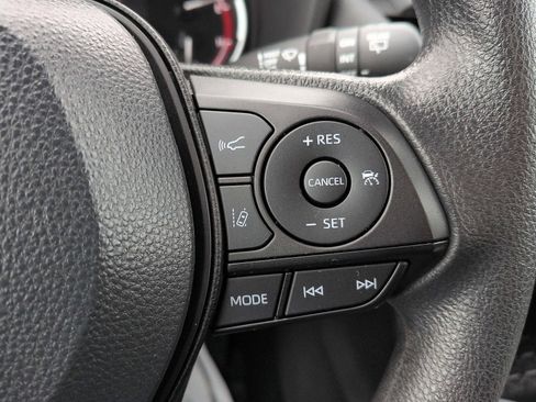 Used 2024 Toyota RAV4 XLE image 16