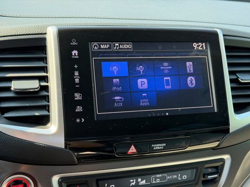 Used 2017 Honda Ridgeline RTL-T image 22