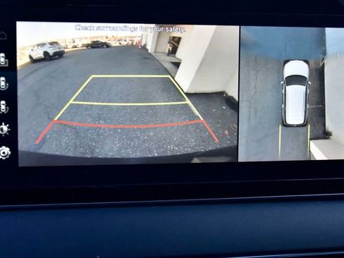 Used 2022 Hyundai Palisade Calligraphy w/ Winter Package image 26