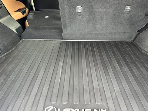 Certified 2022 Lexus NX 350h AWD image 12