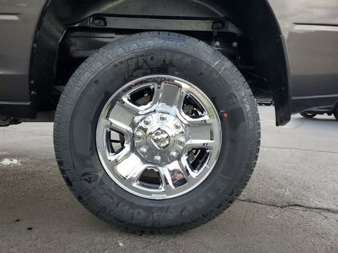 New 2026 RAM 2500 Tradesman AWD/4WD image 9