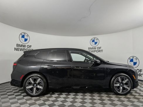 New 2026 BMW iX xDrive45 w/ Premium Package image 5
