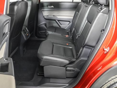 Certified 2022 Volkswagen Atlas SEL image 36