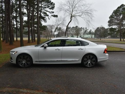New 2024 Volvo S90 B6 Plus image 6