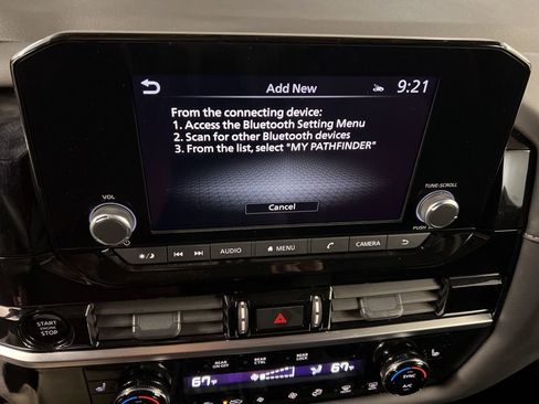 Used 2025 Nissan Pathfinder SV AWD/4WD image 10