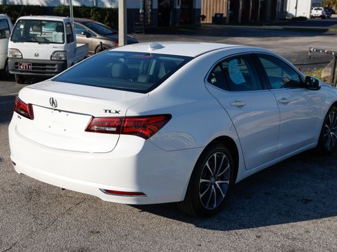 Used 2016 Acura TLX V6 image 16