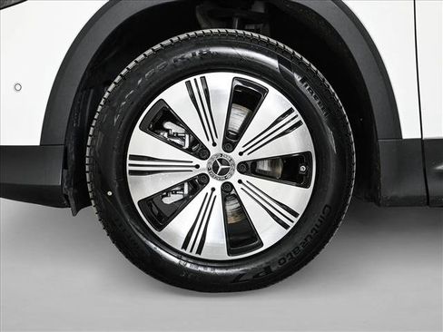 Certified 2024 Mercedes-Benz EQB 250+ image 26