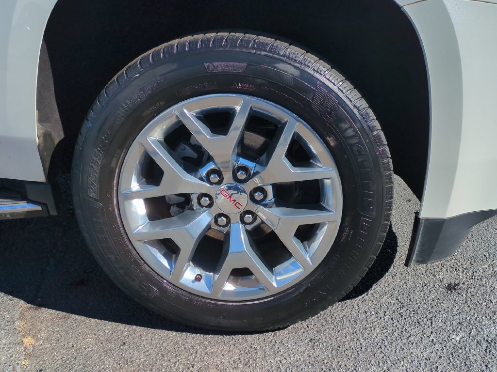 Used 2017 GMC Yukon SLT w/ Open Road Package RWD image 13