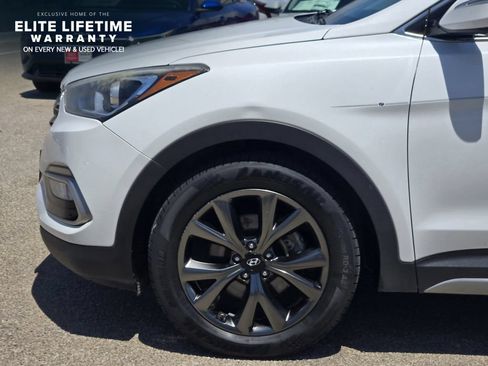 Used 2018 Hyundai Santa Fe Sport FWD image 6