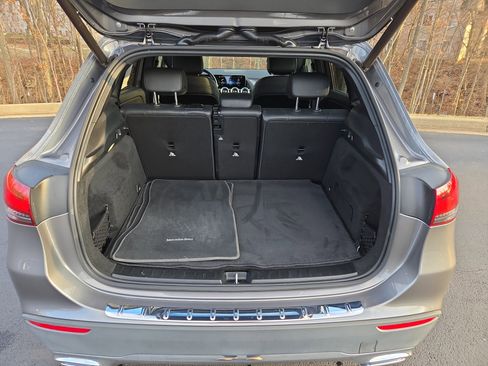 Used 2021 Mercedes-Benz GLA 250 GLA 250 image 9