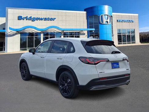 New 2026 Honda HR-V Sport image 3