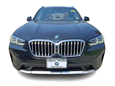 Used 2024 BMW X3 xDrive30i w/ Premium Package AWD/4WD image 2