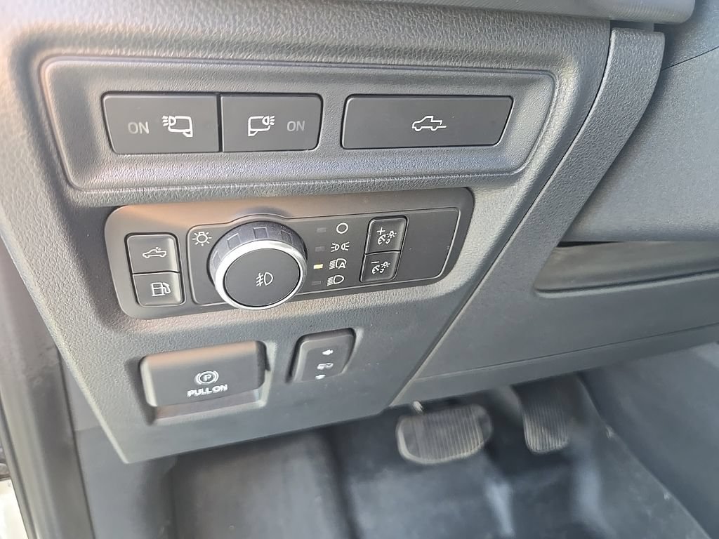 Used 2021 Ford F150 Platinum w/ Equipment Group 701A High AWD/4WD image 11