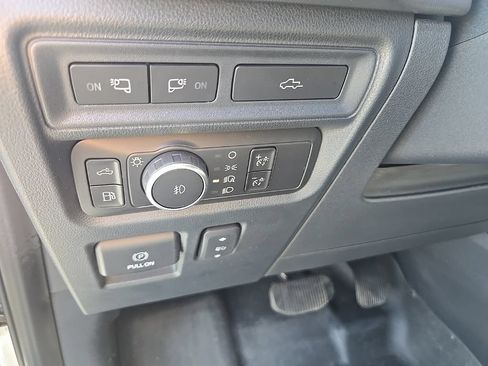 Used 2021 Ford F150 Platinum w/ Equipment Group 701A High AWD/4WD image 11