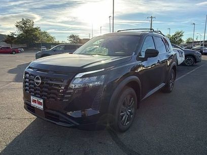 New 2026 Nissan Pathfinder SV