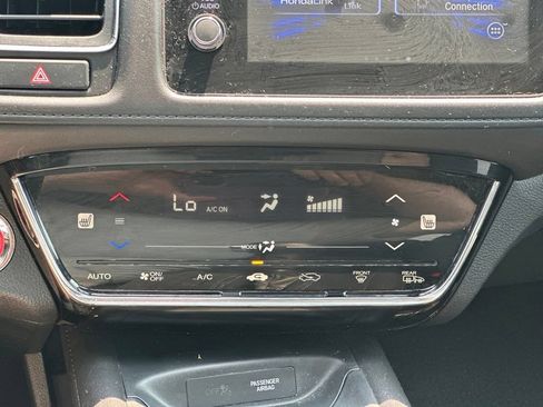 Used 2022 Honda HR-V EX image 24