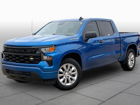 Used 2023 Chevrolet Silverado 1500 Custom AWD/4WD image 5