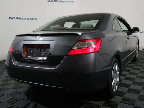 Used 2011 Honda Civic LX image 6