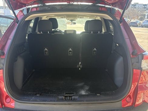 Used 2020 Ford Escape SE image 19