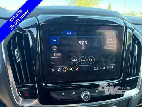 Used 2023 Chevrolet Traverse LT w/ Midnight/Sport Edition AWD/4WD image 13