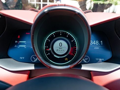 Used 2020 Aston Martin DBS Superleggera Volante RWD image 20