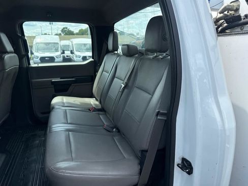 Used 2017 Ford F550 2WD Crew Cab Super Duty image 17