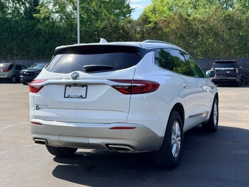 Used 2021 Buick Enclave Essence w/ Sound and Sites Package FWD image 5