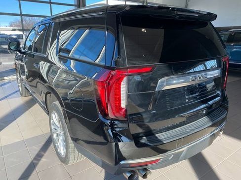 Used 2021 GMC Yukon XL Denali w/ Denali Premium Package image 5