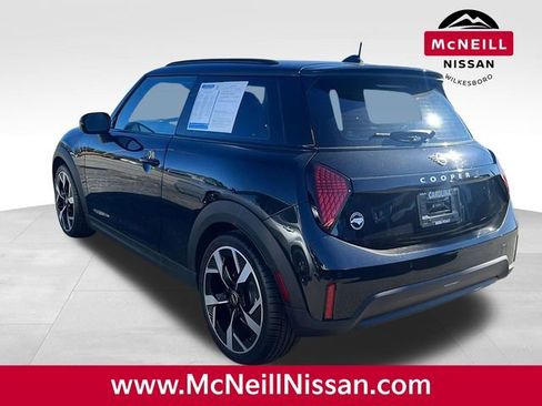 Used 2025 MINI Cooper S image 5