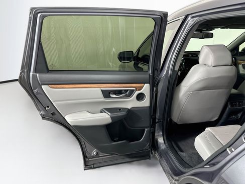 Used 2020 Honda CR-V Touring image 27