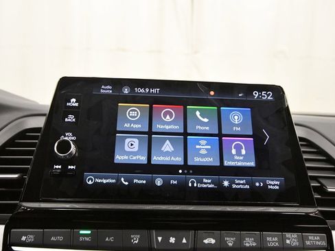 New 2026 Honda Odyssey Touring image 22