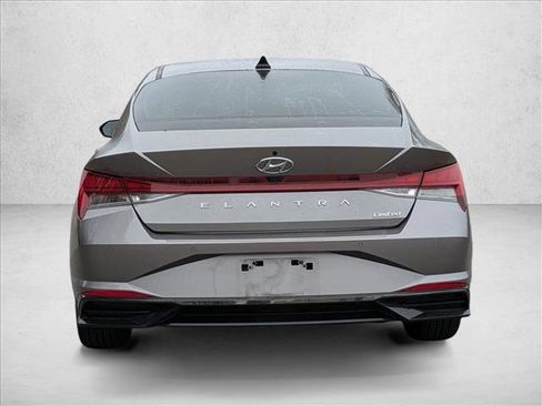 Certified 2023 Hyundai Elantra Limited image 7