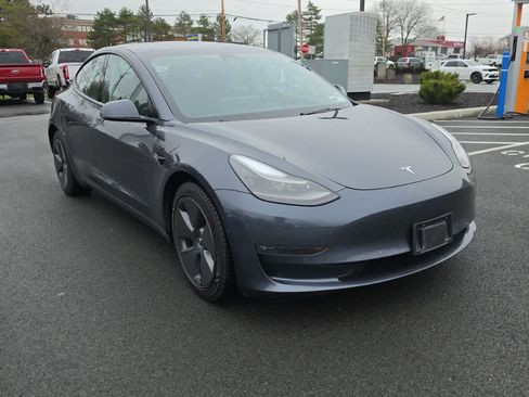 Used 2022 Tesla Model 3 Long Range image 4
