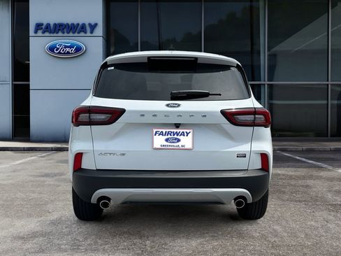 Certified 2024 Ford Escape Active FWD image 5