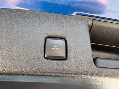 Used 2023 Ford Escape Active AWD/4WD image 31