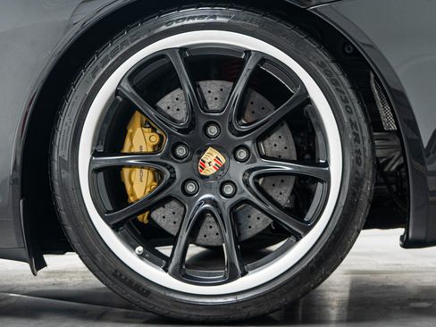 Used 2007 Porsche 911 GT3 RWD image 11