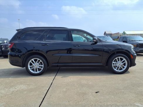 Used 2023 Dodge Durango GT image 5