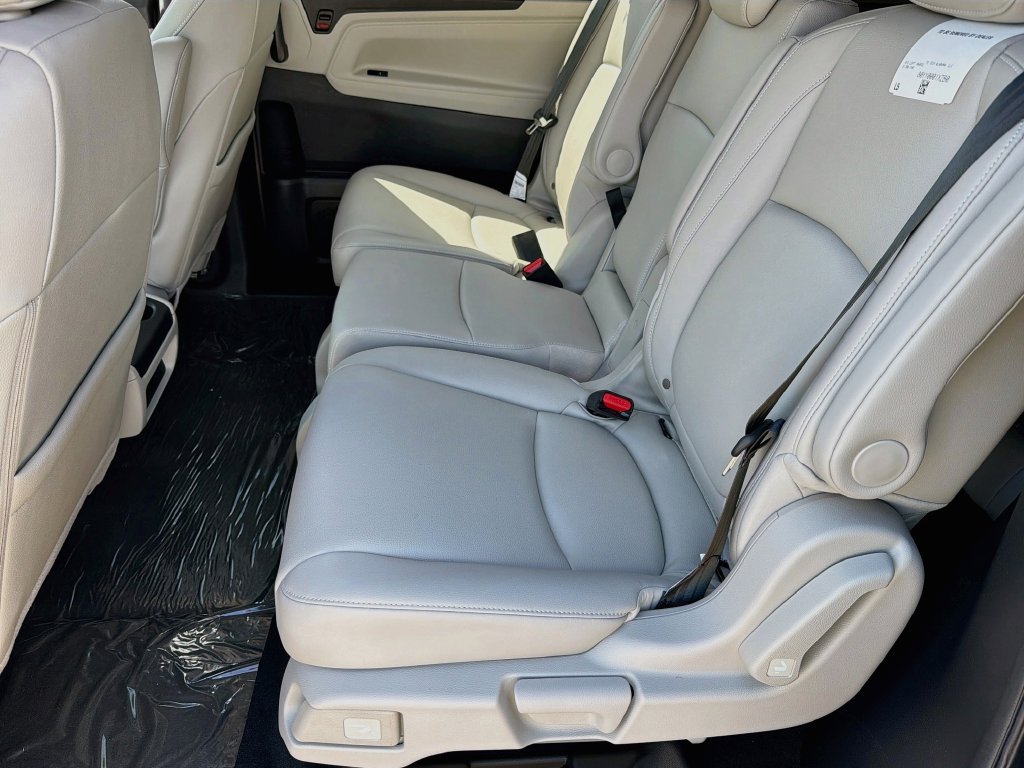 New 2027 Honda Odyssey EX-L image 25