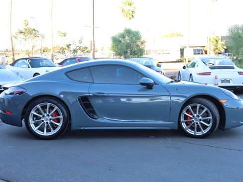 Used 2017 Porsche 718 Cayman S image 13
